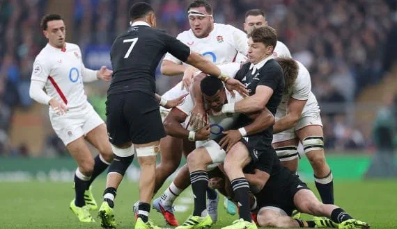 England in action against New Zealand