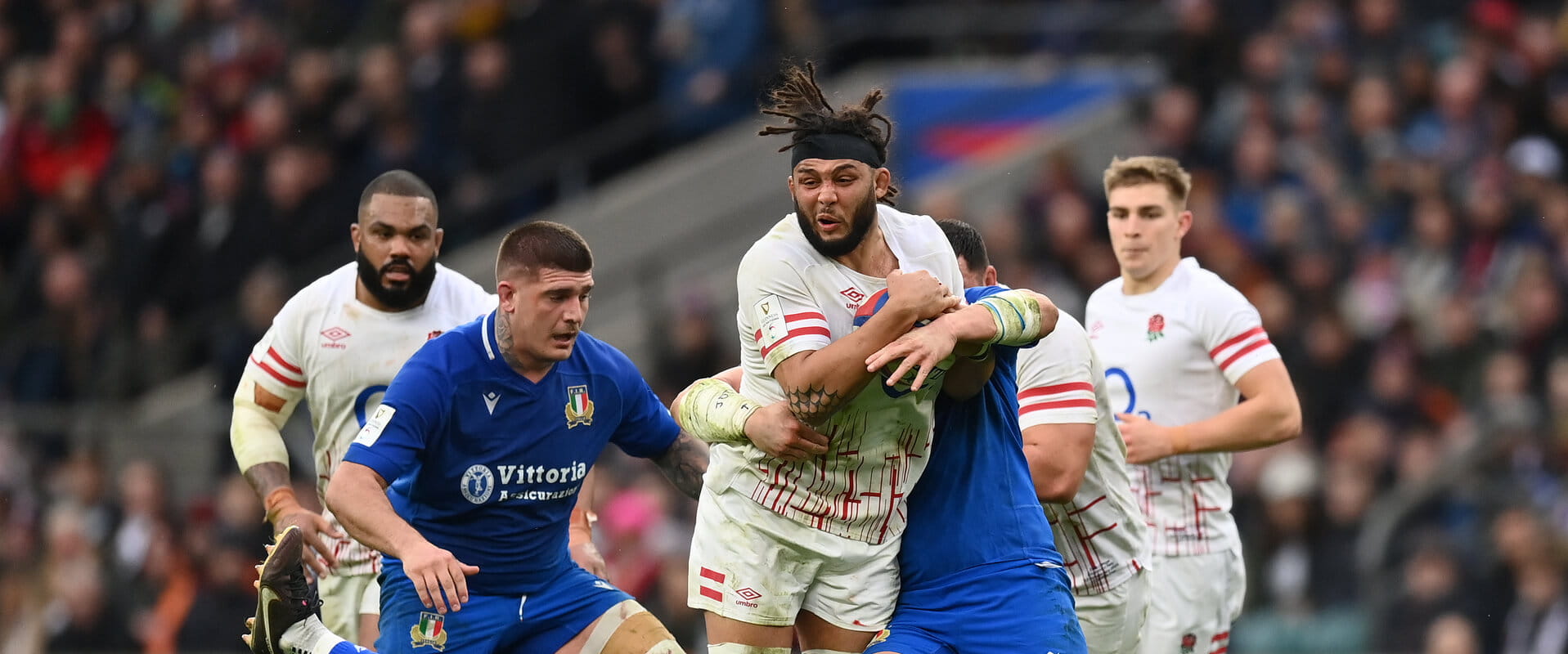 England's Lewis Ludlam takes on the Italy defence during the 2023 Guinness Six Nations