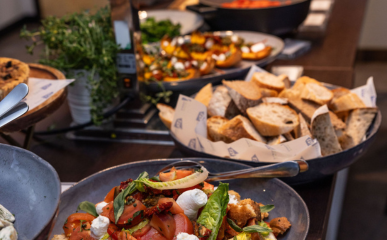 L15 Buffet Lunch Package Features