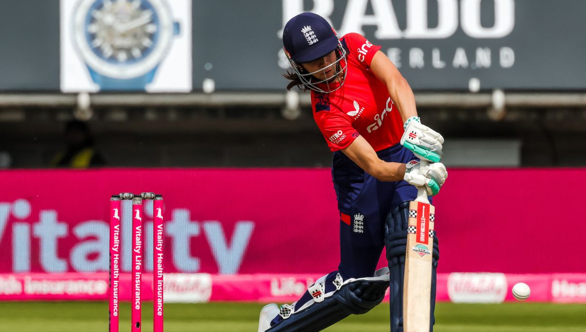 Womens IT20 cricket team