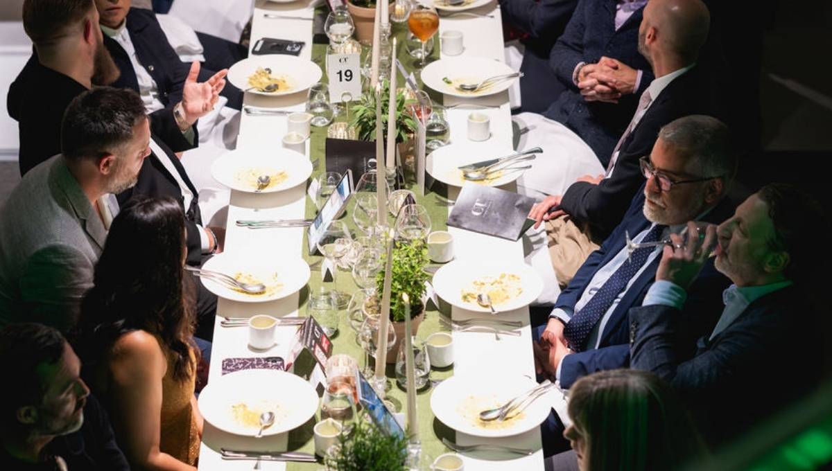 Guests enjoying the dining style