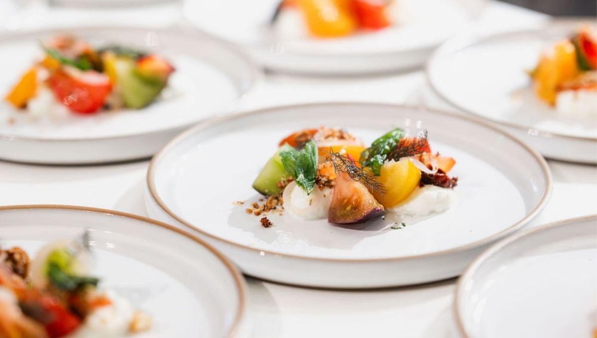 Experience dishes from different chefs